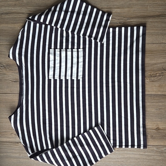 Kate Spade Black And White Strip Quarter Sleeve Top - Picture 1 of 4